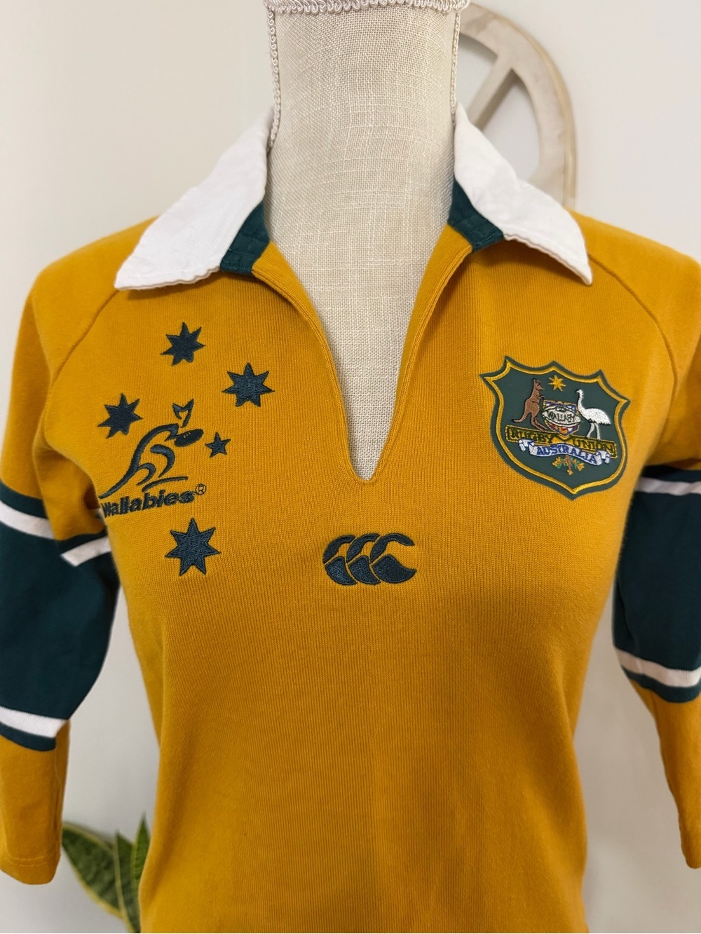 Vintage Australia Rugby Wallabies Quarter Sleeve Shirt Youth Size 8